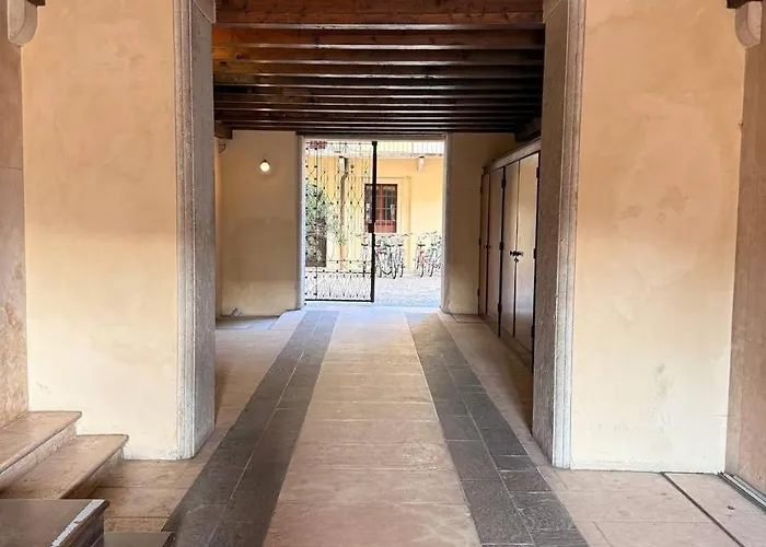 Flat For A Magical Christmas In