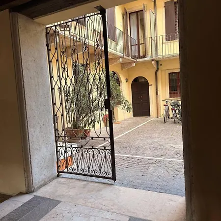 Porta Vittoria - 4 Posti